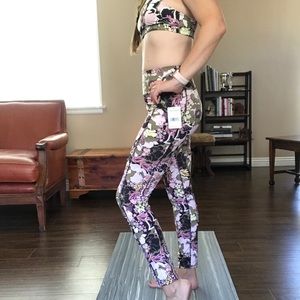 Super cute Free People legging and bra set